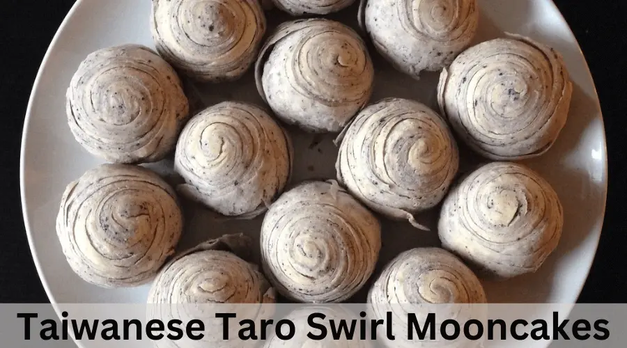  Taiwanese Taro Swirl Mooncakes